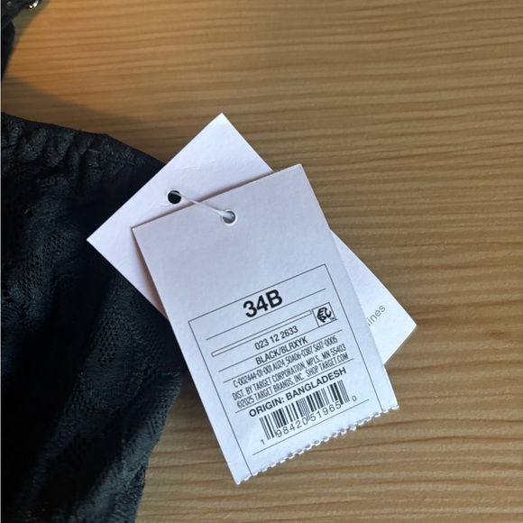 Target Black Lace Underwire Bra - Picture 2 of 3